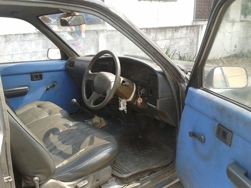 !!!!!!! ขายรถบ้าน กระบะโตโยต้าเอ็ก ตอนเดียว 2.5 CC เครื่องดีมากแน่นๆ พร้อมใช้ !!