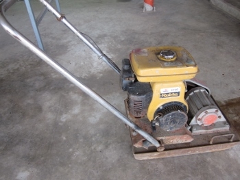 ขาย-เครื่องตบดินสั่นสะเทือนแบบเรียบ MEIWA: EY20 = 8,500 บาทเท่านั้น มือสองญี่ปุ่นแท้