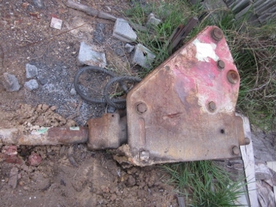 ขาย-หัวเจาะ หัวกระแทก สำหรับรถขุด แบคโฮ PC 60 มือสองเก่าญี่ปุ่น สภาพดี พร้อมใช้งาน