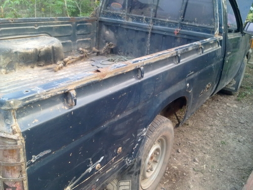 ขายรถนิสสัน big m  เครื่อง bd25 ฝาแดงเรียบ