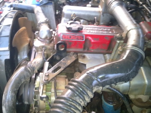 ขายรถนิสสัน big m  เครื่อง bd25 ฝาแดงเรียบ