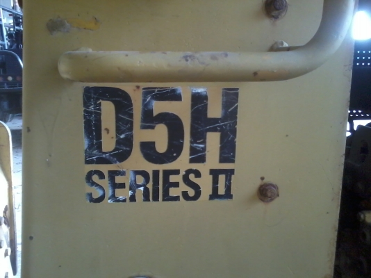 ขายด่วน CAT D5H version2 พ็อคเก็ตลอย เกียร์ทอร์ค