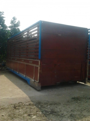 กระบะไม้พื้นเหล็ก 10 ล้อ สวยๆๆ 083-621-0145