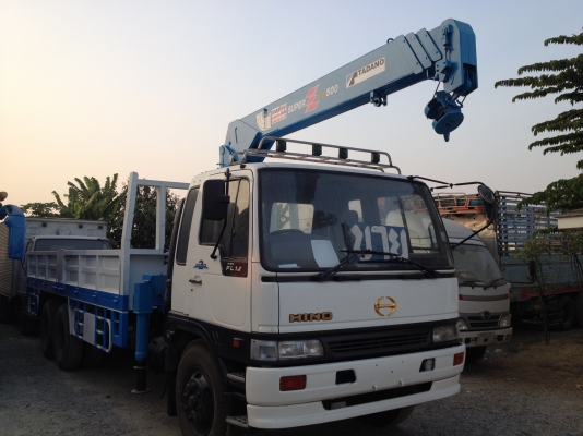 ขายรถบรรทุก 10 ล้อ HINO FL 1J สมอทอง  ยาว 7เครื่องยนต์ 220แรงม้า เทอโบ ยาว7.5 เมตร ติดเครน 5 ตัน สนใจติดต่อ 080-4477814 พีรพงษ์