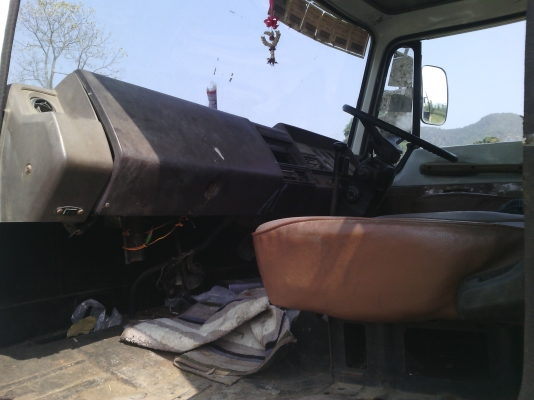 ฮีโน่ F18 เทนเลอร์หางปลาราคาแค่ 650000 บาทเท่านั้น