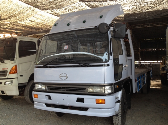 ขายรถบรรทุก 10 ล้อ พื้นเรียบ HINO FL 1 J เครื่องยนต์ 210 แรงม้า  ยาว 7.5 เมตร สนใจติดต่อ 080-4477814 พีรพงษ์