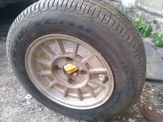 1ล้อทำอะไหล่ 13X5.5  4/114พร้อมยางไว้ทำอะไหล่