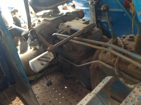 ขายรถไถ FORD 6600 เต็ม มีภาพวีดีโอ  เกียร์ 5DNN  เพืองท้าย D4NN  ท้ายเบาะD5NN  เครื่องดี T5  ผาน 7 TMC ดันหน้า  สภาพเดิมๆ เอกสารเล่มทะเบียนพร้อมโอน  ราคา 338000 บาท   สนใจติดต่อ คุณชัยย สตึก โทร 081-9972972  089-8451778