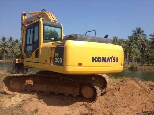ขายรถขุด KOMATSU PC200-8
