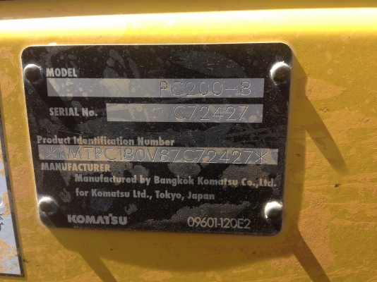 ขายรถขุด KOMATSU PC200-8