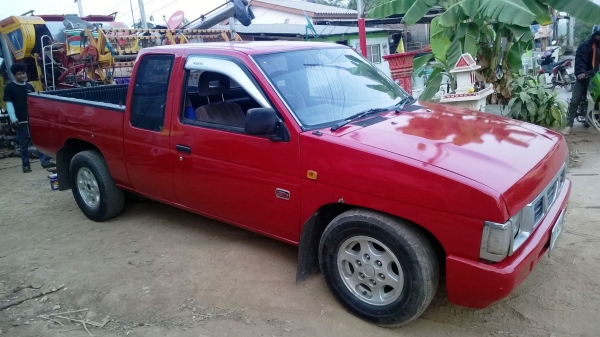 ขาย Nissun Big M King cab 2.5 bd