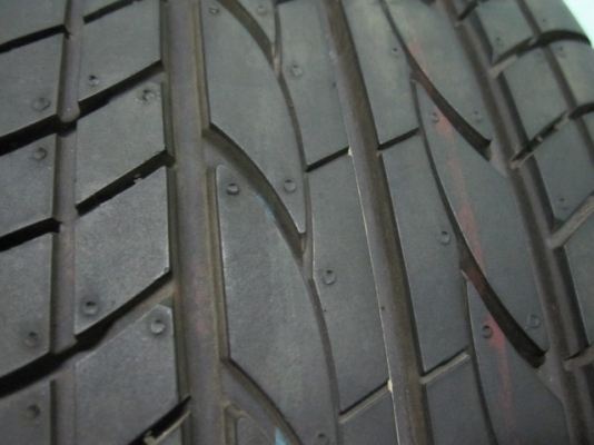 ขายล้อแม็ก Toyota Avanza พร้อมยางป้ายแดงปี 13 ขอบ 15 ขายล้อแม็ก Toyota Avanza พร้อมยางป้ายแดงปี 13 ขอบ 15