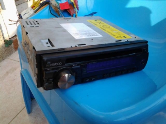 front kenwood ถอดมาจากตัดรถก่อนตัดหัวท้ายญีุ่ปุ่นครับ 50x4 watts มีรีซีฟเวอร์ในตัว