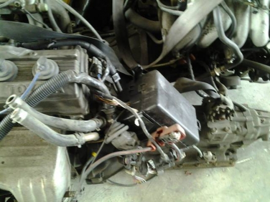 เครื่อง3Sขับหลัง มีทั้งขับ2 และ ขับ4 ครับ ราคาน่าจับ