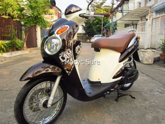 <ขายแล้วครับ>Suzuki Jelato 125 Fi สีน้ำตาล  รถ 10 เดือน วิ่งน้อย