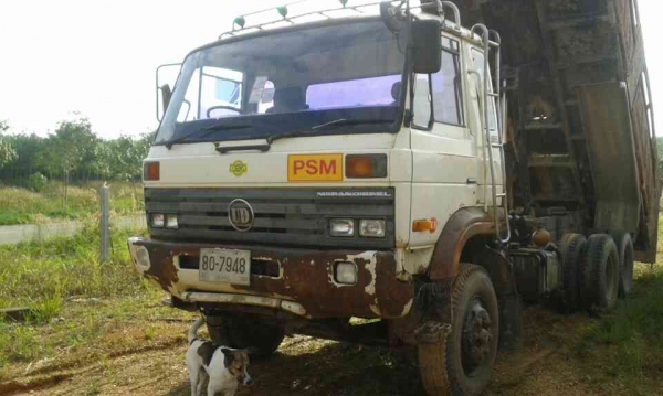 10ล้อดั้ม NISSAN UD CWM430M เครื่อง 230 แรง รถห้างแท้ เดิมๆสีเดิม หัวเดิมบาง สวยแบบเดิมๆ พร้อมใช้...