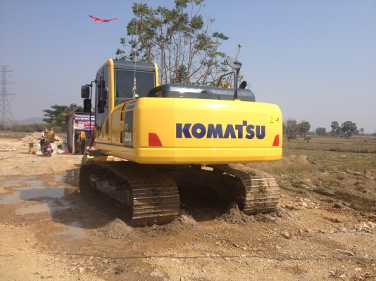 ขายรถขุด KOMATSU PC200-8 M0