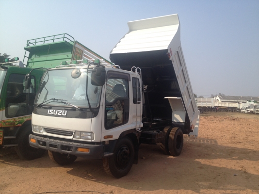 ขายไม่แพง ISUZU DECA เครื่อง 6HH1 210 กระบะดั้มดิน ยาว 3.80 เมตร กว้าง 2.20 เมตร สูง 90 ซม กระบอกดั้มพ์ 6 ตัน รถทำใหม่หมดทั้งคันครับ โทรได้เลยครับ ขายไม่แพง ISUZU DECA เครื่อง 6HH1 210 กระบะดั้มดิน ยาว 3.80 เมตร กว้าง 2.20 เมตร สูง 90 ซม กระบอกดั้มพ์ 6 ตัน รถทำใหม่หมดทั้งคันครับ โทรได้เลยครับ