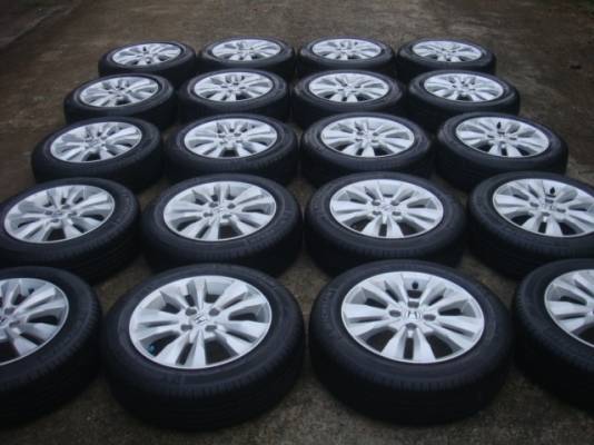 ขายล้อแม็ก HONDA CITY 15 ยาง ป้ายแดง ปี 13 ชุดละ 11900 คับ