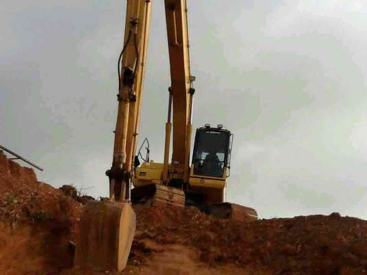 ขาย รถแบ็คโฮ KOMATSU PC200-8