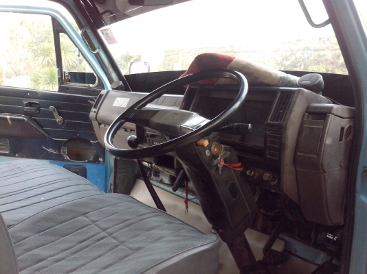 ขายรถบรรทุก 4 ล้อกลาง