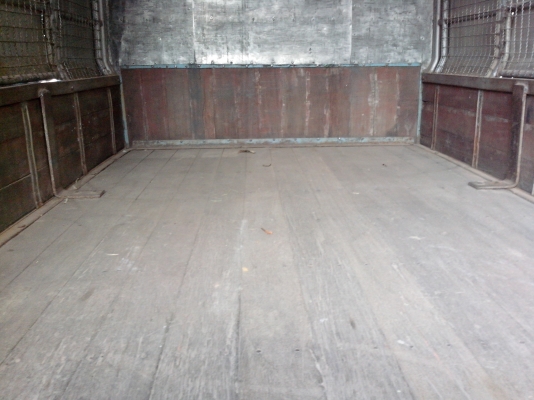 ขายรถบรรทุก 4 ล้อกลาง