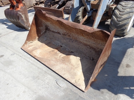 ขาย รถตักล้อยาง MITSUBISHI WS400A เครื่องยนต์ 4 สูบ ขาย รถตักล้อยาง MITSUBISHI WS400A เครื่องยนต์ 4 สูบ