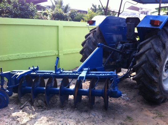 ขายรถไถford6610เต็มเสื้อลาย