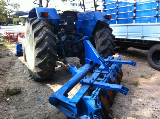 ขายรถไถford6610เต็มเสื้อลาย