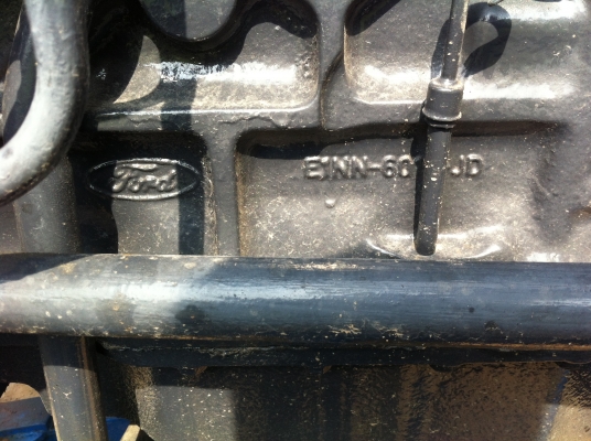 ขายรถไถford6610เต็มเสื้อลาย