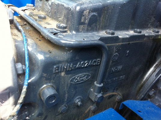 ขายรถไถford6610เต็มเสื้อลาย