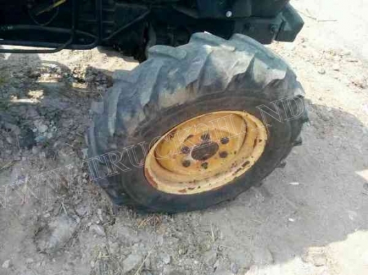 รถไถ Champ  รุ่น 424 SL