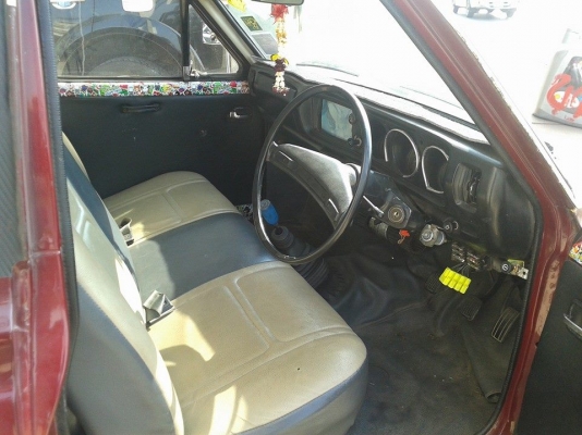 ขายดัสสันช้างเหยียบ 620 4ขอ ดิสหน้า 5เกียร์ 59000