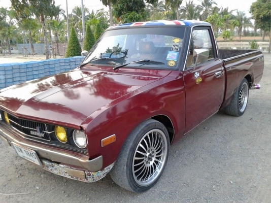 ขายดัสสันช้างเหยียบ 620 4ขอ ดิสหน้า 5เกียร์ 59000