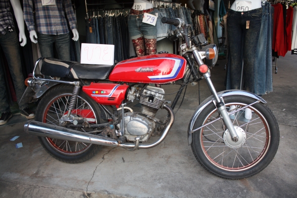 ขายjx110สีเเดง มีทะเบียนเอกสารชุดโอน  22.900 บาท รักจริงต่อลองได้ 0935671518 หรั่งจ้าบ