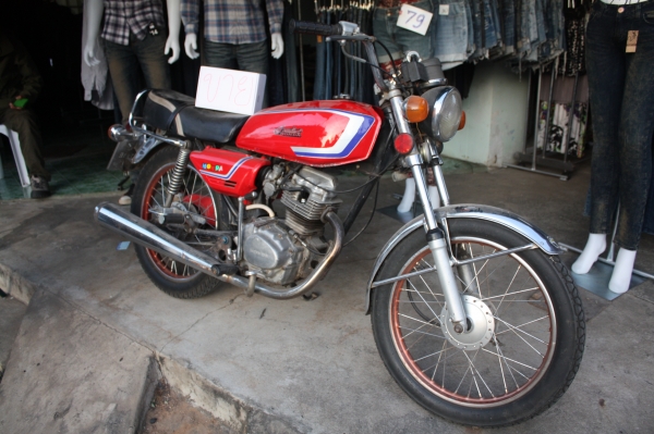 ขายjx110สีเเดง มีทะเบียนเอกสารชุดโอน  22.900 บาท รักจริงต่อลองได้ 0935671518 หรั่งจ้าบ