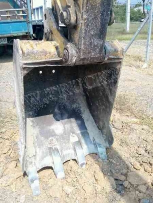 รถแบคโฮ ยี่ห้อ HITACHI รุ่น EX120