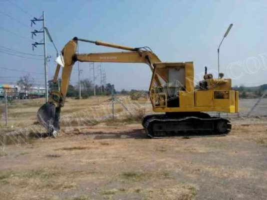 รถแบคโฮ ยี่ห้อ HITACHI รุ่น EX120
