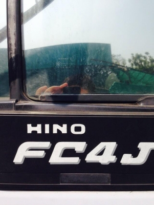 ขาย 6 ล้อ FC4J ยาว 5.50  ปี43 มีแต่โครง ไม่มีหัวเก๋งและกระบะ