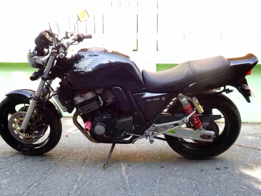 Honda cb400 version R ปลั๊กแดง