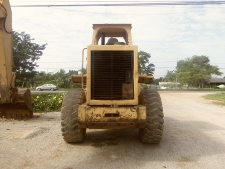 รถตัก Catterpillars รุ่น 916  สภาพสวย พร้อมเล่มทะเบียน ชุดโอน พร้อมใช้งาน