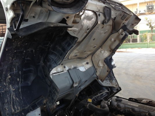 ISUZU NKR 130 แรงเทอร์โบ 6 ล้อเล็ก ปี 2549 ยาว 4.30 ม. ISUZU NKR 130 แรงเทอร์โบ 6 ล้อเล็ก ปี 2549 ยาว 4.30 ม.