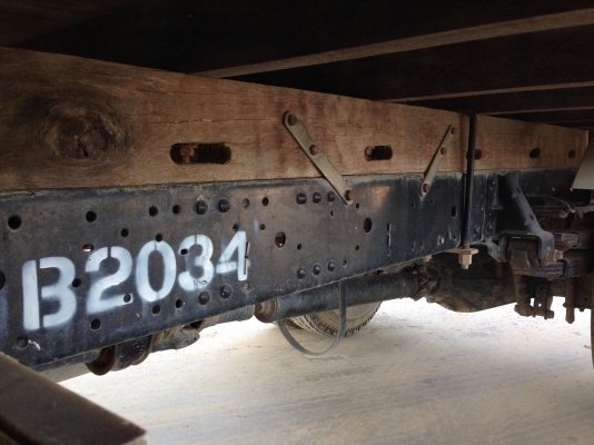 ISUZU NKR 130 แรงเทอร์โบ 6 ล้อเล็ก ปี 2549 ยาว 4.30 ม. ISUZU NKR 130 แรงเทอร์โบ 6 ล้อเล็ก ปี 2549 ยาว 4.30 ม.