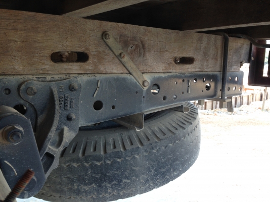 ISUZU NKR 130 แรงเทอร์โบ 6 ล้อเล็ก ปี 2549 ยาว 4.30 ม. ISUZU NKR 130 แรงเทอร์โบ 6 ล้อเล็ก ปี 2549 ยาว 4.30 ม.