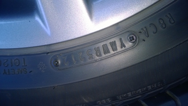 ขายล้อแม็ก VIOS 12 ก้าน สี รมดำ HYPER BLACK