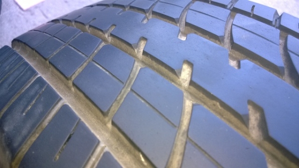 ขายล้อแม็ก VIOS 12 ก้าน สี รมดำ HYPER BLACK