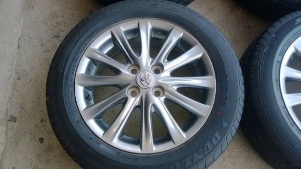 ขายล้อแม็ก VIOS 12 ก้าน สี รมดำ HYPER BLACK