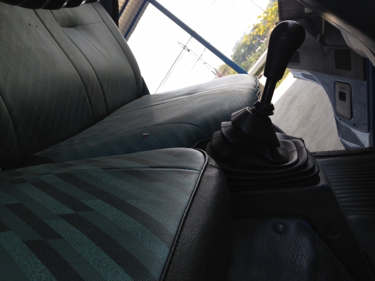 ISUZU  NKR  6 ล้อเล็ก ปี 2539 เกียร์สั้น เครื่อง 110 แรง ยาว 4.30 ม.