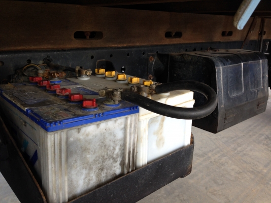 ISUZU  NKR  6 ล้อเล็ก ปี 2539 เกียร์สั้น เครื่อง 110 แรง ยาว 4.30 ม.