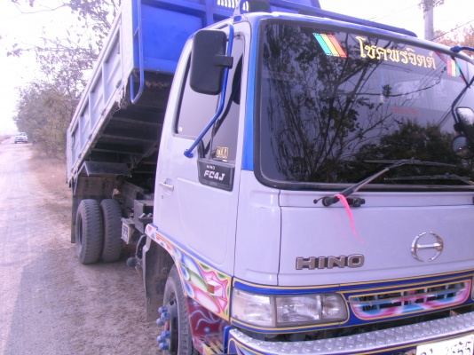 6ล้อดัมพ์ HINOFC 4J งามๆ 145HP(รถห้างแท้ๆครับผม!!!)กำลังจะได้รถใหม่แล้วลดให้ครับ 915,000 บาท